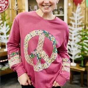 Sage & Fig NWT Mauve Patchwork Peace Sign Cotton Top Sz Large